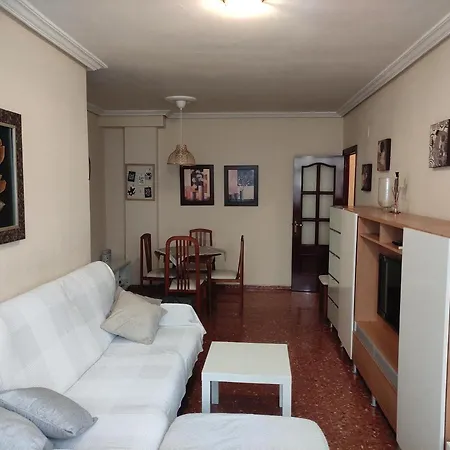 Amplio Piso Junto A Playa Victoria Apartment Cadiz