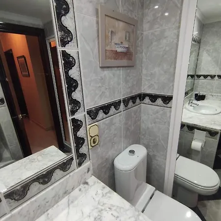 Апартаменты Amplio Piso Junto A Playa Victoria