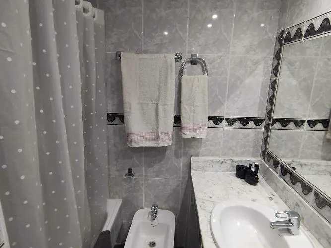 Apartmán Amplio Piso Junto A Playa Victoria *